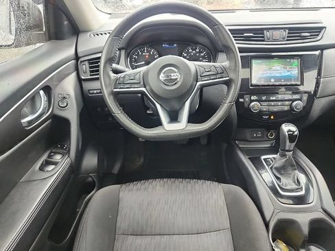 Used 2020 Nissan Rogue SV AWD/4WD image 9