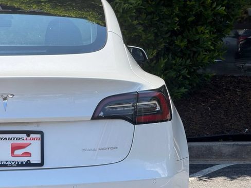 Used 2021 Tesla Model 3 Long Range AWD/4WD image 16