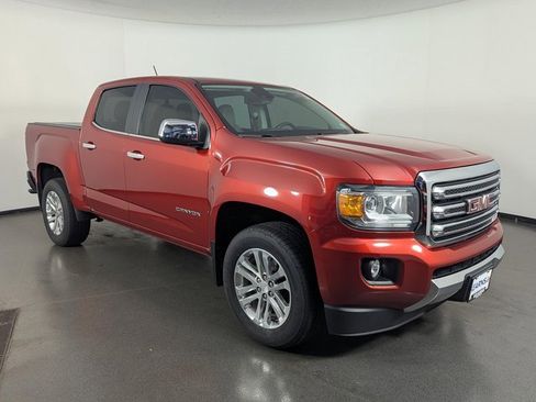 Used 2016 GMC Canyon SLT w/ Driver Alert Package image 2