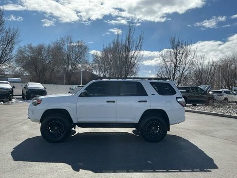 Used 2019 Toyota 4Runner SR5 image 8