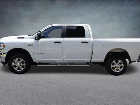 Used 2023 RAM 2500 Big Horn w/ Level 1 Equipment Group AWD/4WD image 4