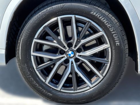 Certified 2023 BMW X1 xDrive28i w/ M Sport Package AWD/4WD image 11