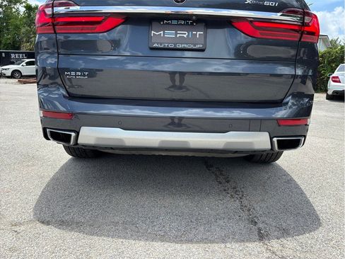 Used 2019 BMW X7 xDrive50i w/ Premium Package AWD/4WD image 18