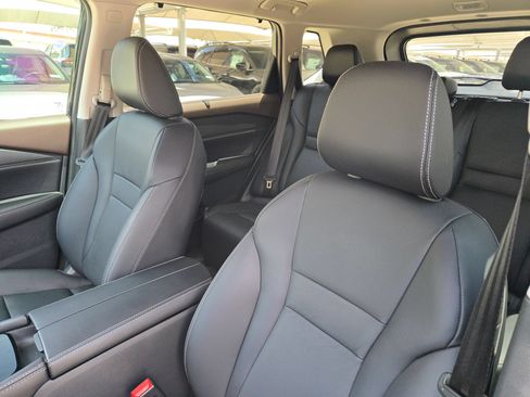 Used 2023 Nissan Rogue SL w/ SL Premium Package FWD image 9