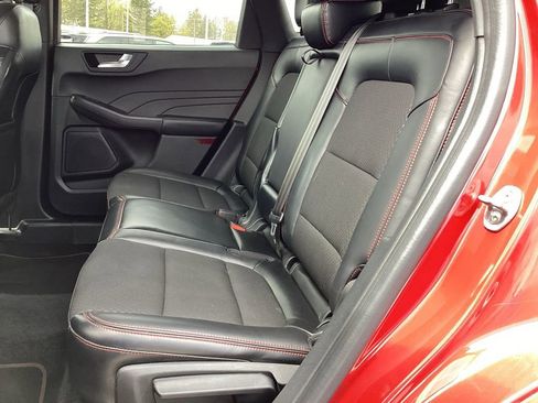 Used 2023 Ford Escape ST-Line w/ Tech Pack #1 AWD/4WD image 19