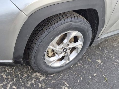 Used 2024 Hyundai Tucson SEL AWD/4WD image 3