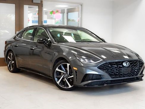 Used 2023 Hyundai Sonata SEL Plus FWD image 6