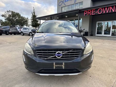 Used 2015 Volvo XC60 T6 w/ Proximity Package image 4