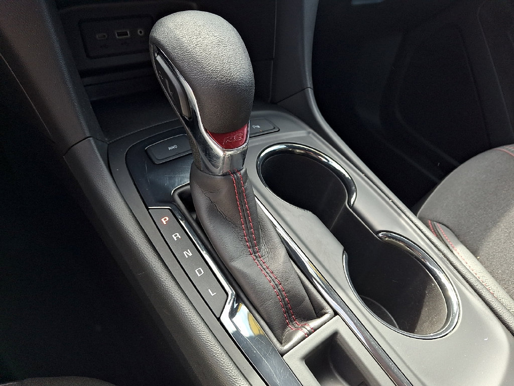 Used 2023 Chevrolet Equinox RS AWD/4WD image 18