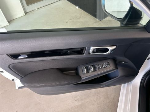 Used 2024 Honda Civic EX image 13