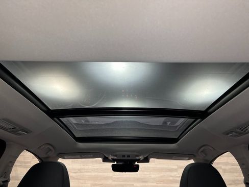 Used 2024 Subaru Ascent Onyx Edition image 5