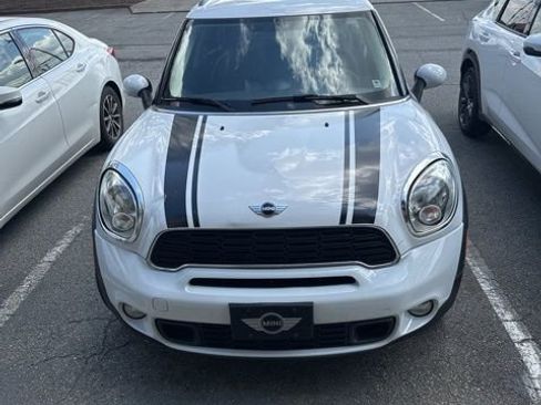 Used 2014 MINI Cooper Countryman S image 1