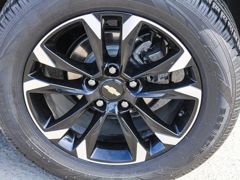 Used 2021 Chevrolet TrailBlazer LT w/ Premium Seating Package AWD/4WD image 11