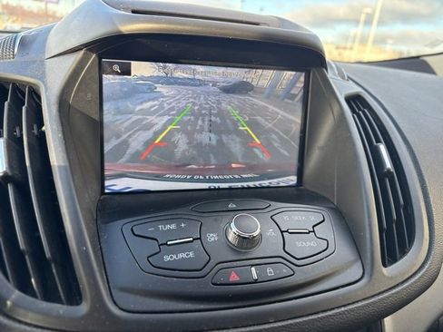 Used 2014 Ford Escape SE w/ Equipment Group 201A image 17