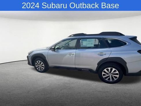 Used 2024 Subaru Outback AWD/4WD image 6