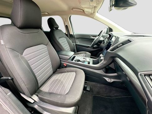 Used 2024 Ford Edge SE w/ Black Appearance Package AWD/4WD image 26
