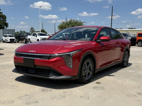 Used 2025 Kia K4 FWD image 10