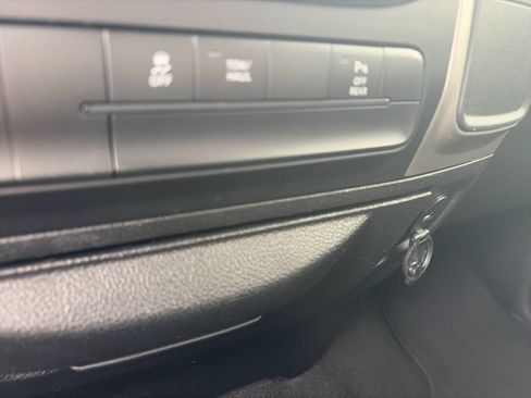Used 2019 RAM 1500 Warlock AWD/4WD image 25