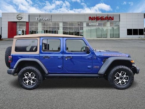 Used 2020 Jeep Wrangler Unlimited Rubicon AWD/4WD image 3