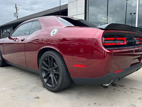 Used 2023 Dodge Challenger R/T image 4