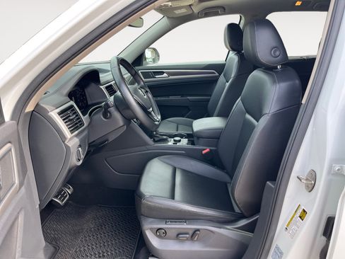 Used 2019 Volkswagen Atlas SEL R-Line AWD/4WD image 11
