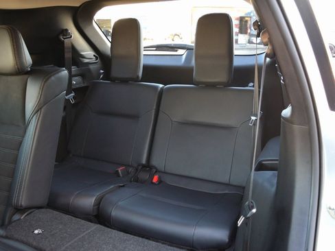 Used 2024 Mitsubishi Outlander SE image 33