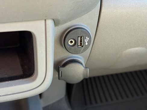 Used 2021 Nissan Frontier SV AWD/4WD image 18