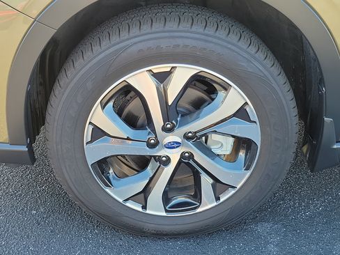 Certified 2021 Subaru Outback Limited w/ Popular Package #2 image 10