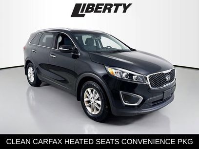 Used 2016 Kia Sorento LX w/ LX Convenience Package