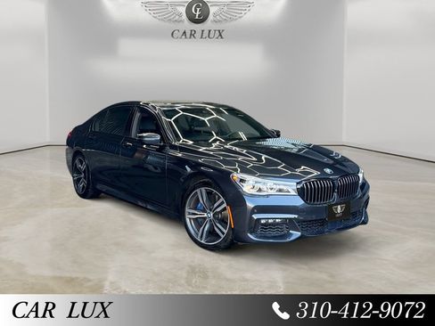 Used 2018 BMW 750i RWD image 7