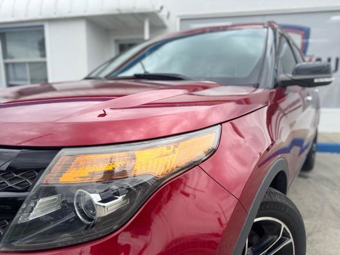 Used 2014 Ford Explorer Sport w/ Equipment Group 401A AWD/4WD image 4