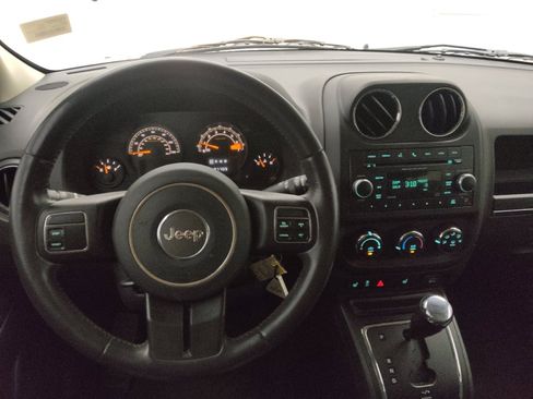 Used 2017 Jeep Patriot High Altitude image 22