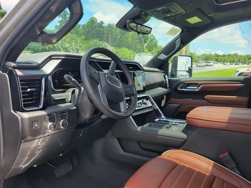 New 2026 GMC Sierra 2500 Denali Ultimate AWD/4WD image 5