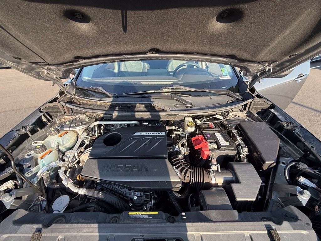 Used 2023 Nissan Rogue SV FWD image 32