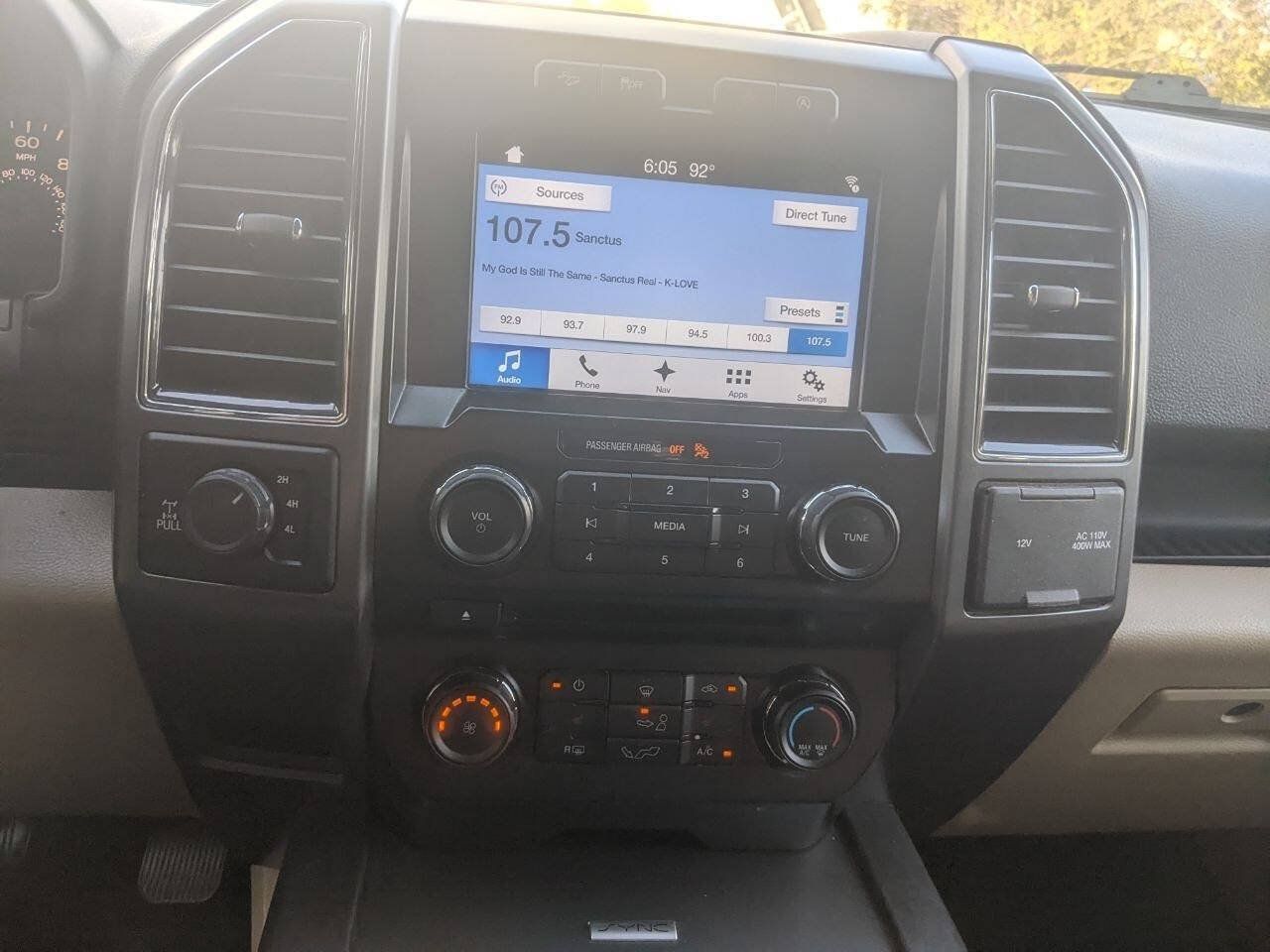 Used 2017 Ford F150 XLT w/ Equipment Group 302A Luxury AWD/4WD image 13