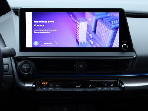 Used 2024 Toyota Prius Limited image 31