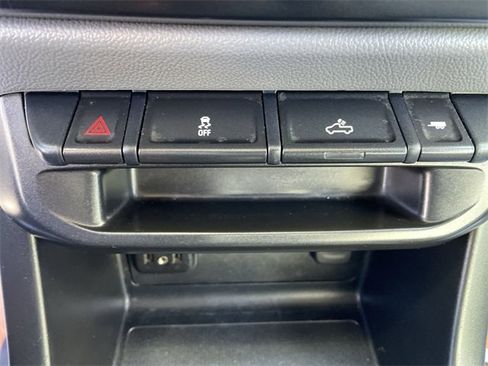 Used 2022 Chevrolet Colorado W/T w/ Custom Special Edition image 16