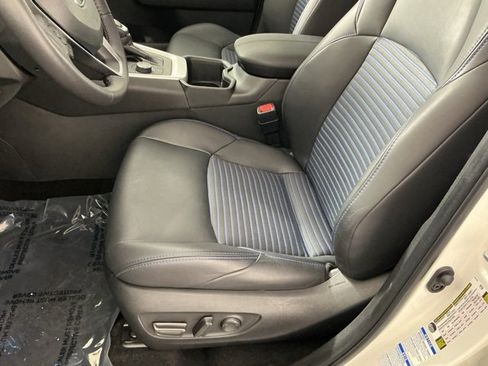 Used 2022 Toyota RAV4 XSE image 8
