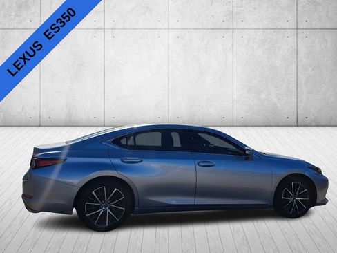 Used 2025 Lexus ES 350 w/ Premium Package image 3