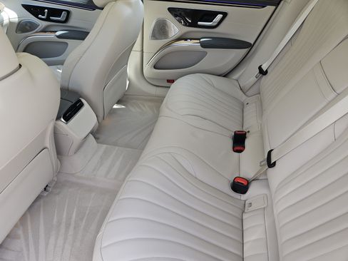 Used 2023 Mercedes-Benz EQS 450+ Sedan image 24