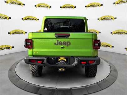 New 2025 Jeep Gladiator Rubicon w/ Convenience Group