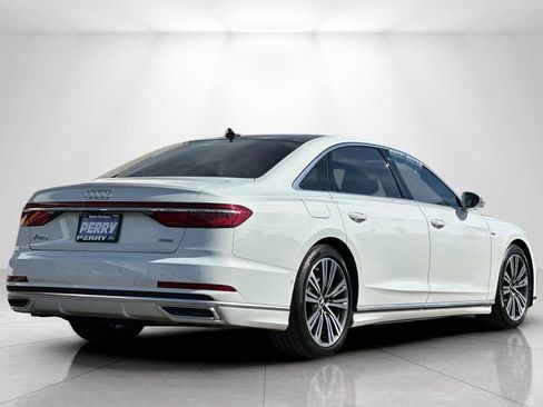 Used 2021 Audi A8 L 4.0T image 4
