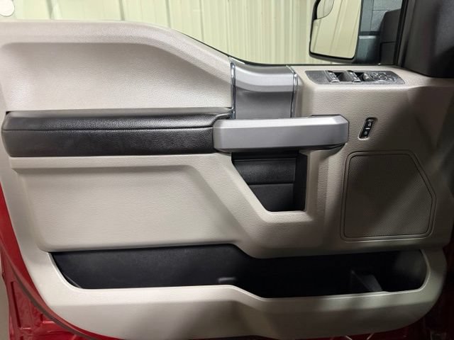 Used 2019 Ford F150 XLT w/ Equipment Group 302A Luxury AWD/4WD image 13