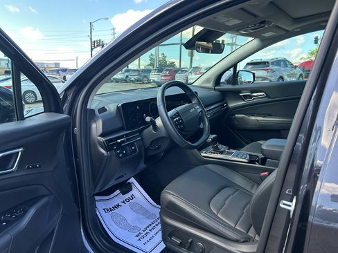 Used 2026 Kia Sportage SX AWD/4WD image 5