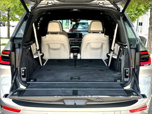 Certified 2025 BMW X7 xDrive40i w/ Premium Package AWD/4WD image 30