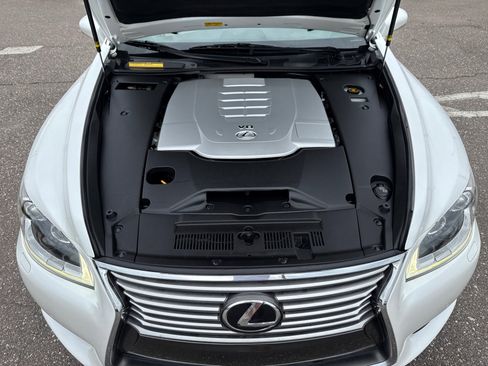 Used 2017 Lexus LS 460 image 31