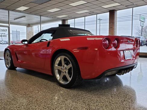Used 2005 Chevrolet Corvette Convertible image 3