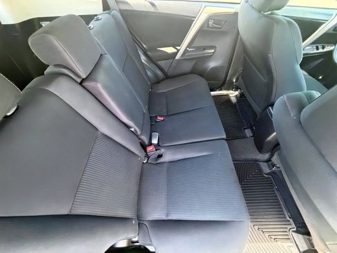 Used 2013 Toyota RAV4 XLE image 11