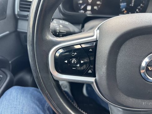 Used 2020 Volvo XC90 T6 Momentum AWD/4WD image 27