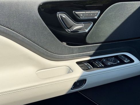 New 2026 Lincoln Aviator AWD image 12